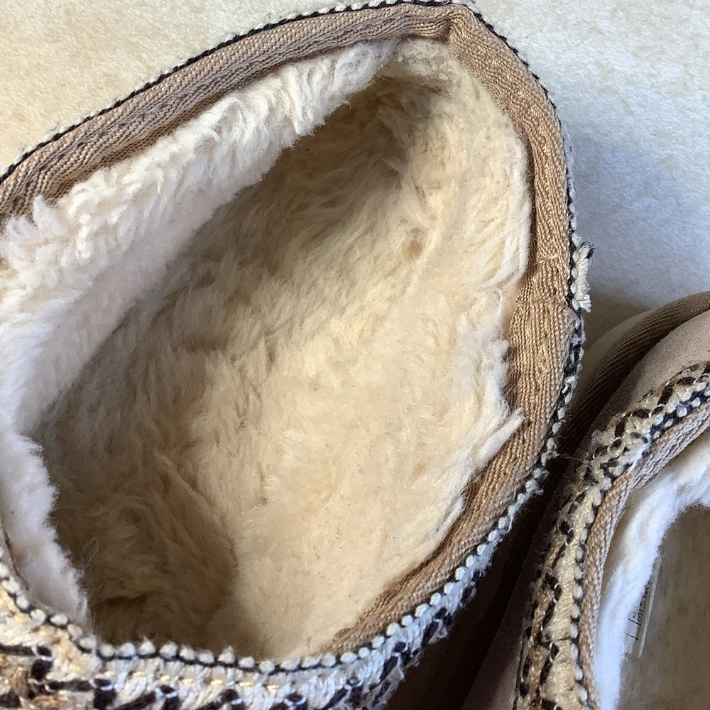 UGG Women’s Tasman Suede Slip-On Mule Slippers Size 11 Sheepskin/Wool - Picture 8 of 8